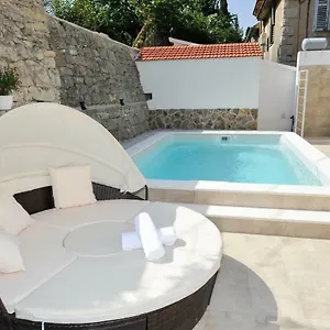 Private Oasis-villa Sandina Appartement